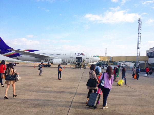 เครื่องบินการบินไทย สนามบินขอนแก่น